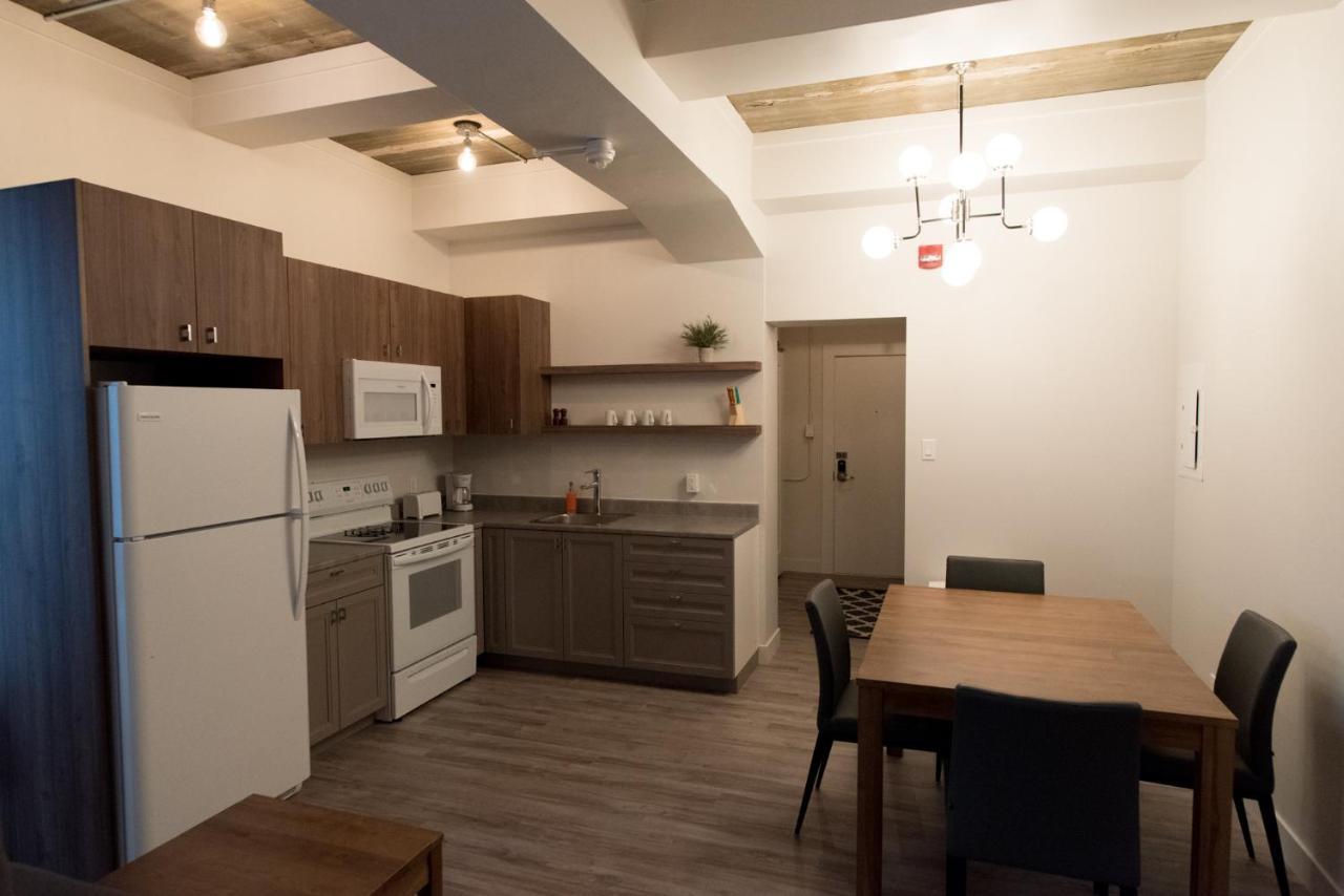 Le Central Rouyn Εξωτερικό φωτογραφία